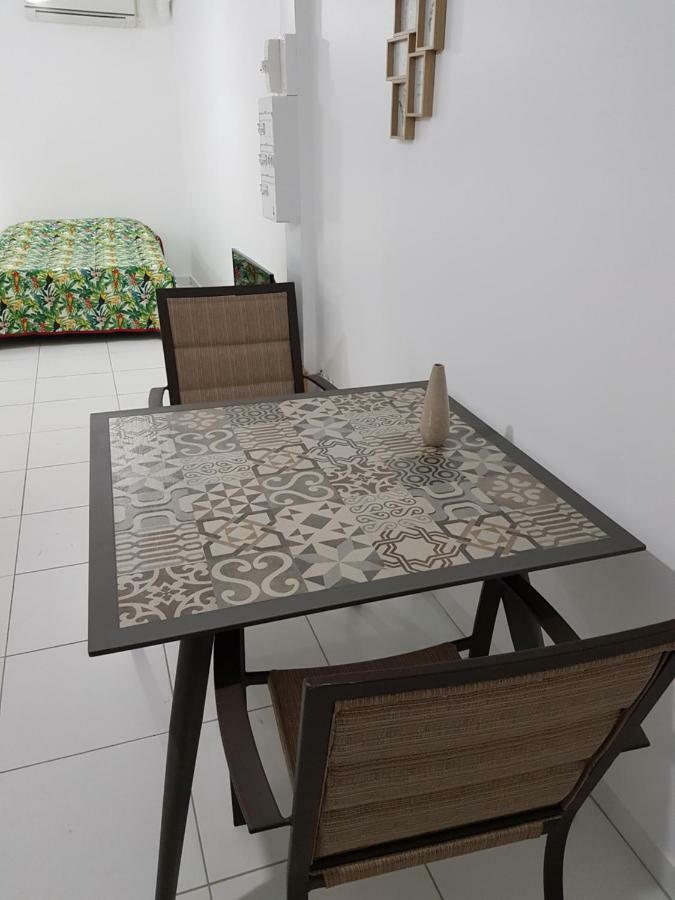 Ferienwohnung La Yole Des Caraibes Les Anses-d'Arlets Exterior foto